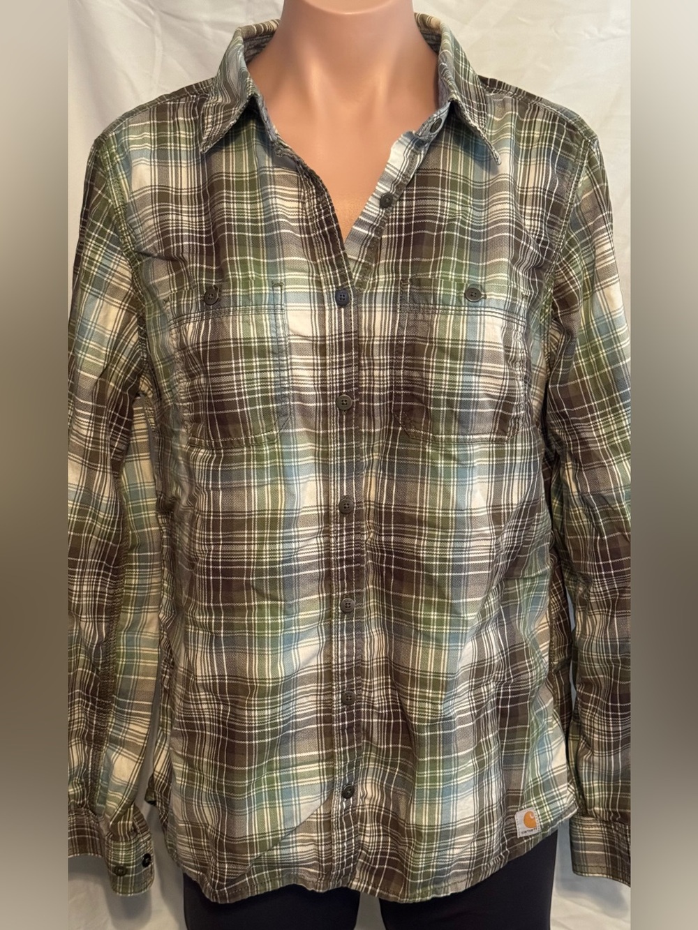 Carhartt Women’s Green Plaid Button-Up Flannel Shirt